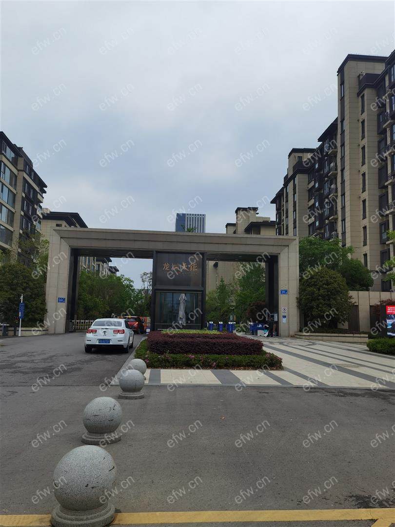 业主急售 龙湖天钜  双阳台 纯毛坯洋房3房 中间楼层！