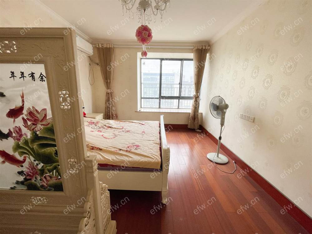 堰新苑全新装修没怎么住过 诚心出售