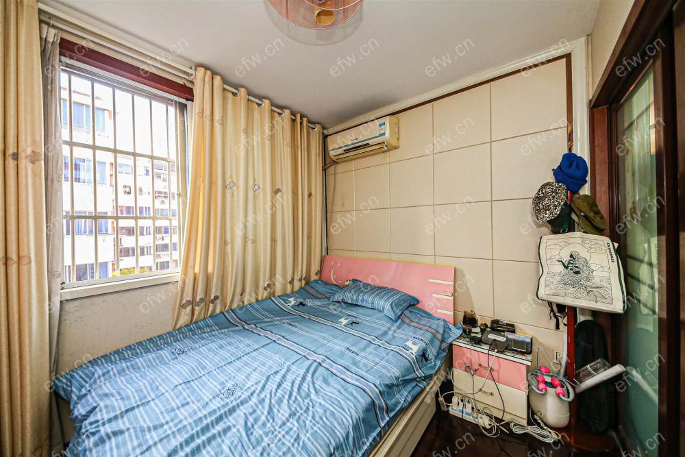 黄巷二居室简单装修自住