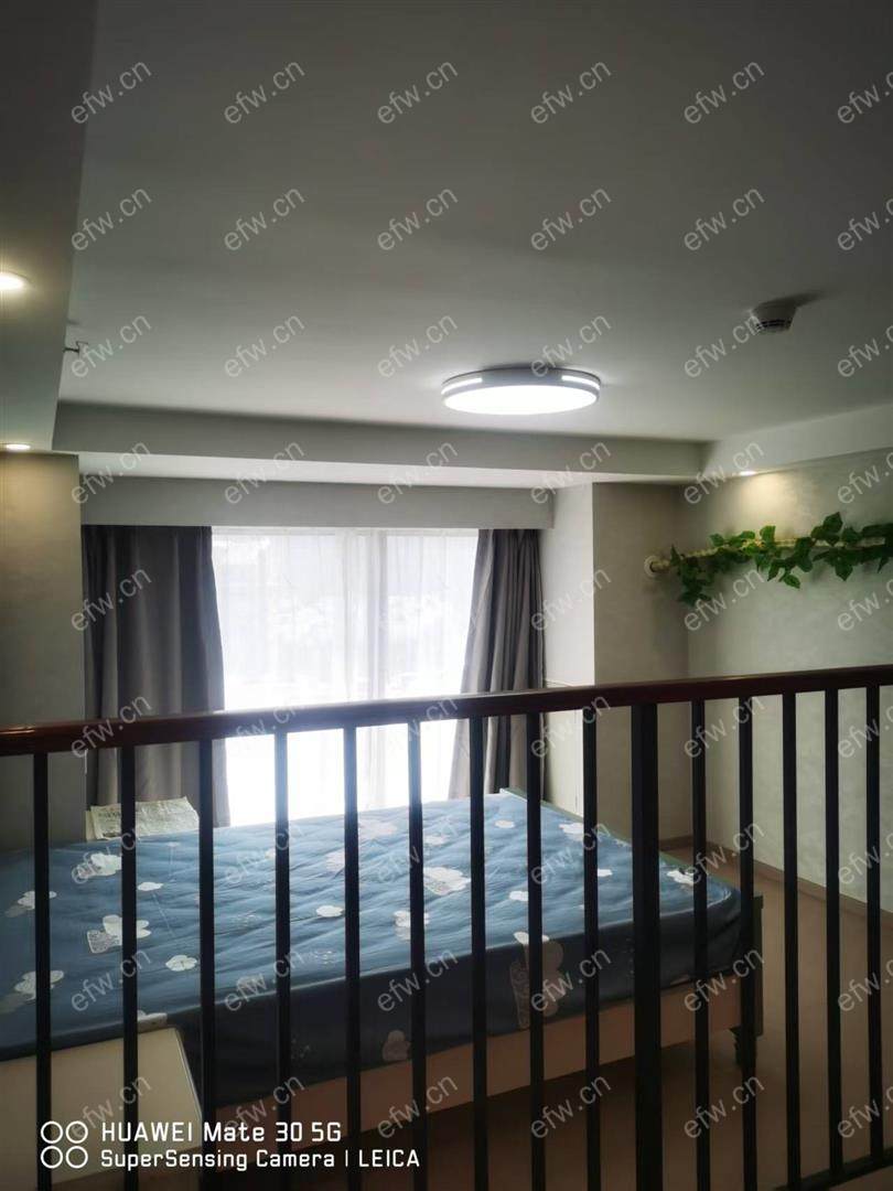 精装修挑空朝南2室一厅     密码锁随时看房