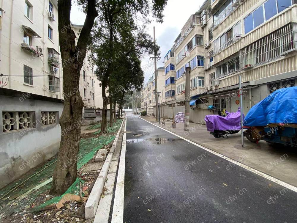 团结二村 2房 全明户型 另送家电  暂时不好买卖 家里有点情况