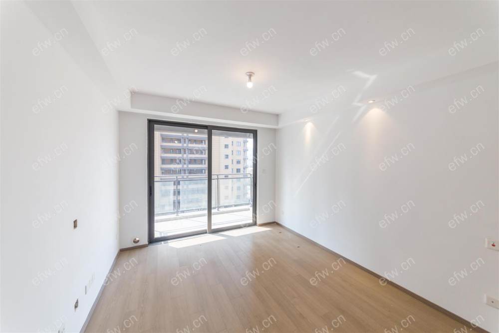 village room房 全明户型 另