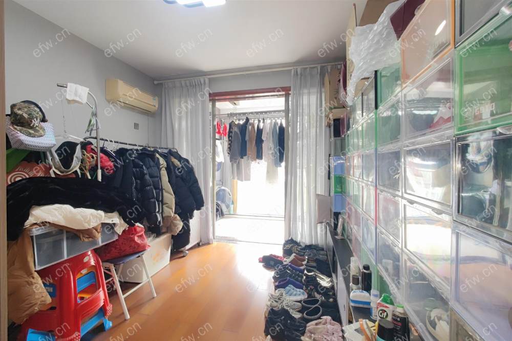 东坊雅居 3室2厅2卫 132.7平