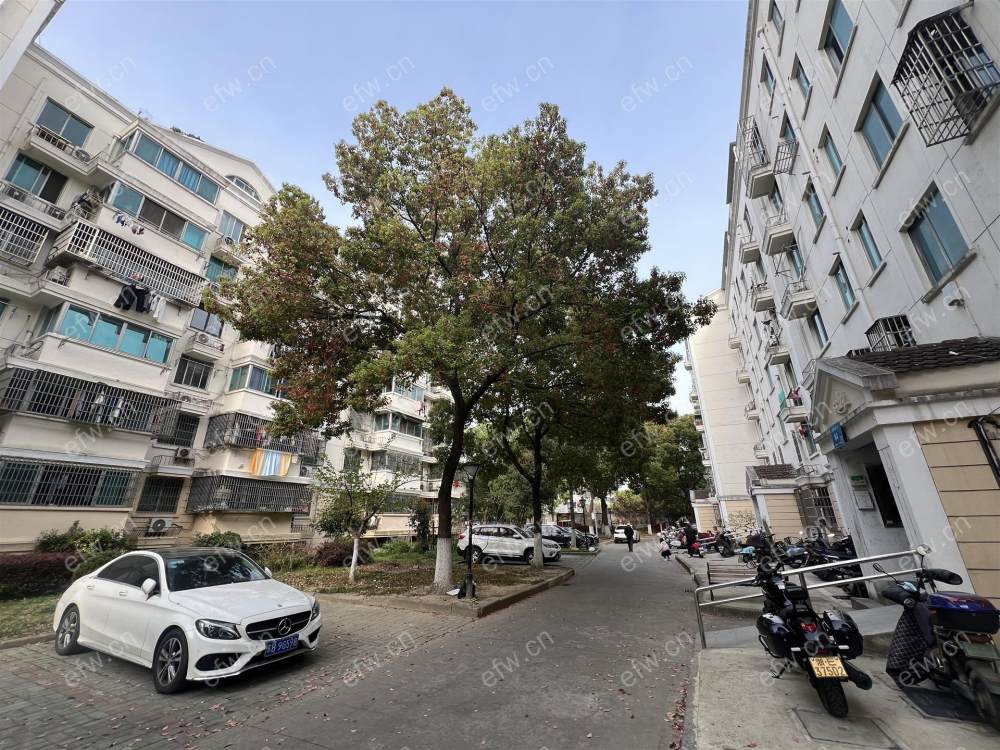 春潮花园二期 3室2厅