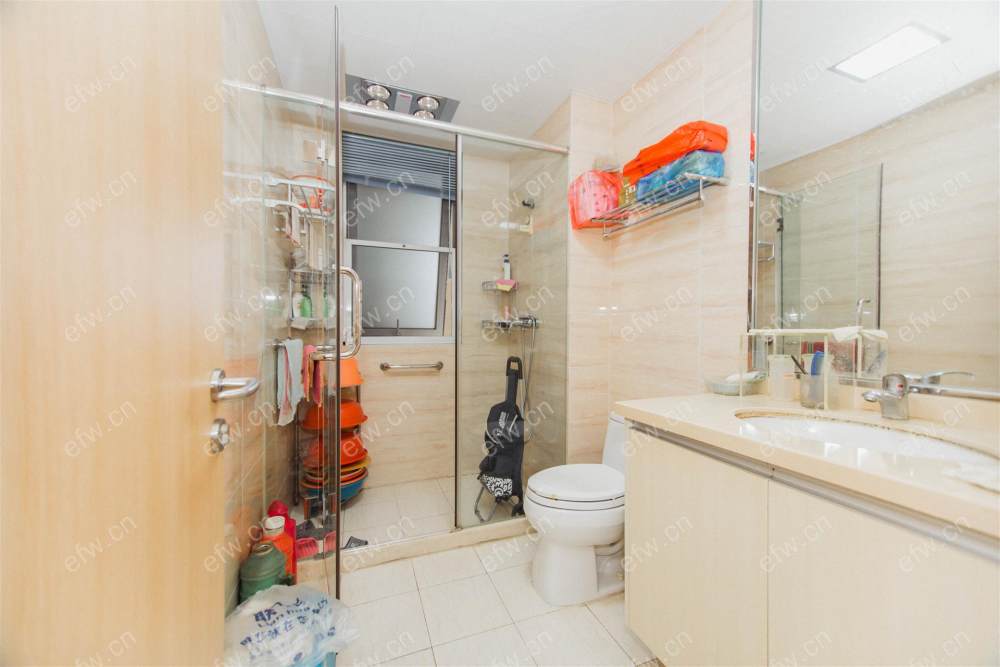 房东自住精装修看房提前预约