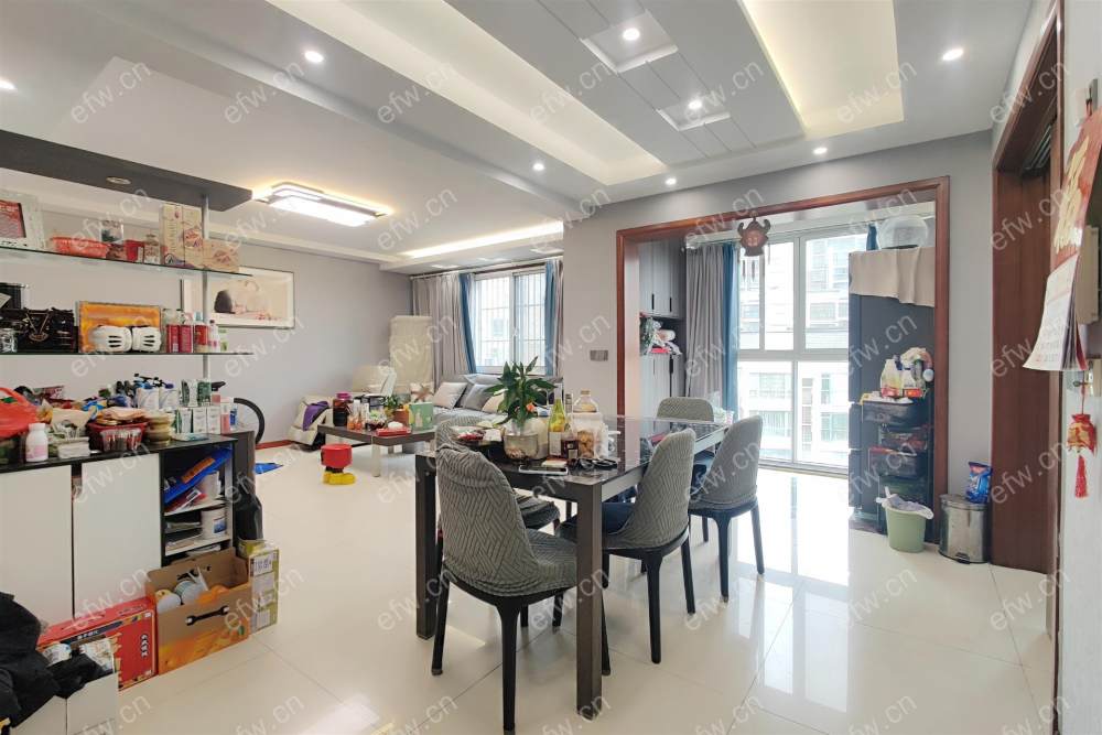 东坊雅居 3室2厅2卫 132.7平