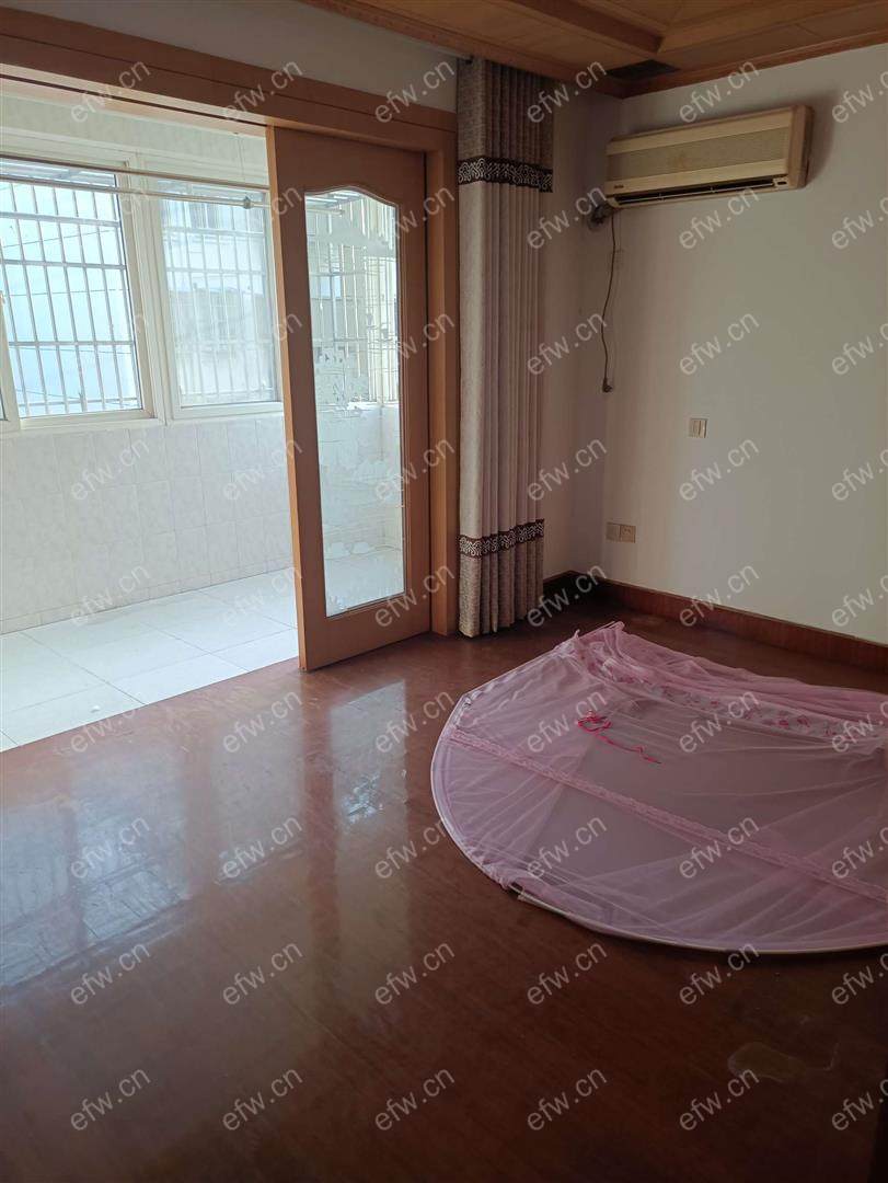 芦庄六区兰苑两房一厅一卫