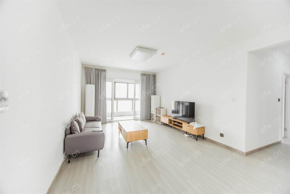 九龙仓碧玺A区前排 全天采光