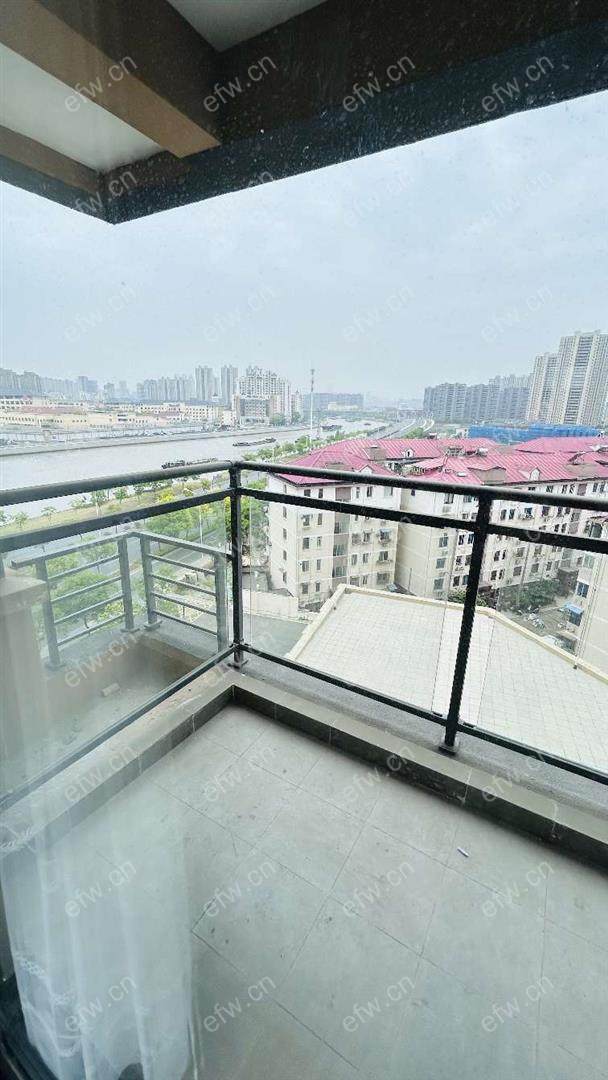 精装3房，全新家具 看中可谈.......