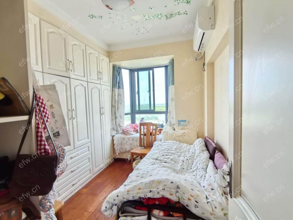 2房豪装拎包即住,长乐苑尽享优雅品质,多