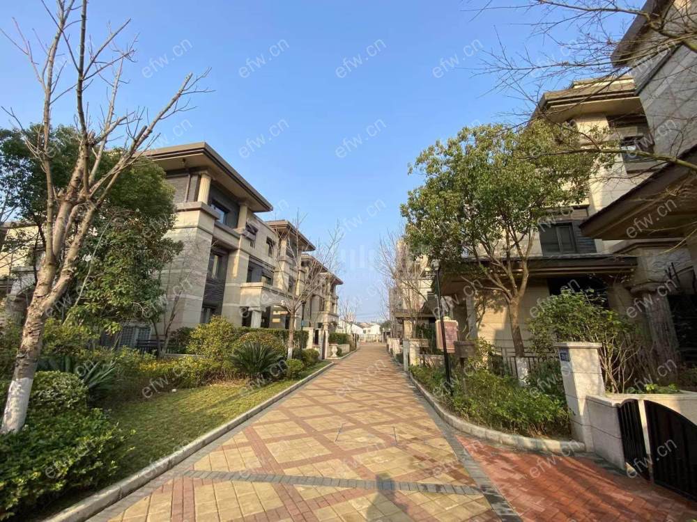 南长街日航酒店旁，彩旸香江洋房，豪装拎包入住
