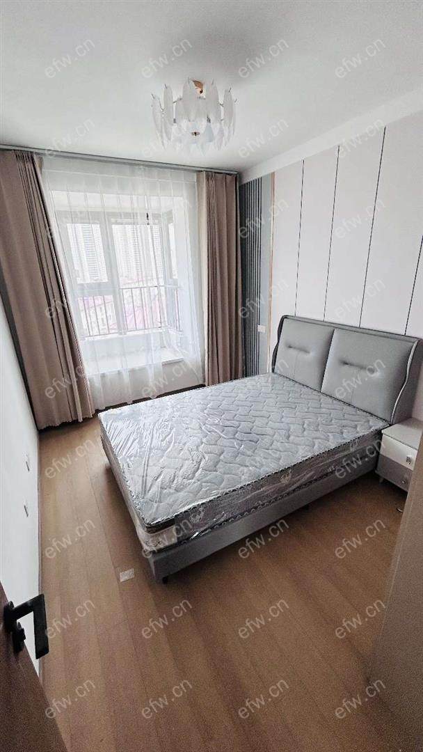 精装3房，全新家具 看中可谈.......