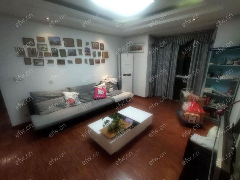 清扬路地铁口，房东次出租设施齐全拎包入住