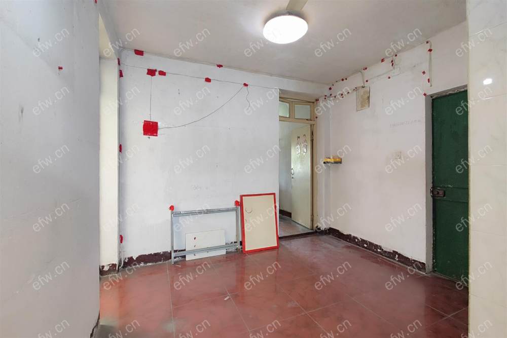 钥匙已转让大众上马墩店，房东要求好一次性付款