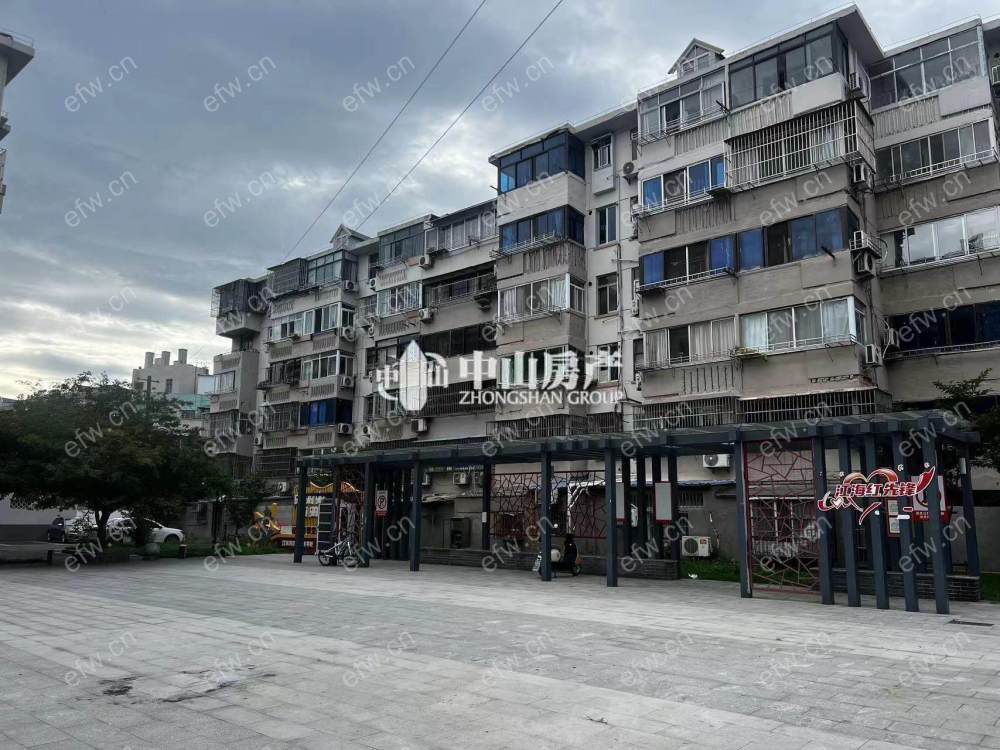 江海新村 3室1厅精装修出售