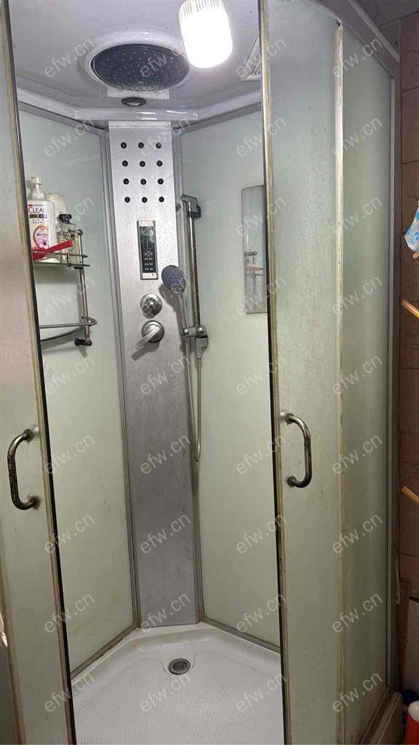 village room房 全明户型 另送家电