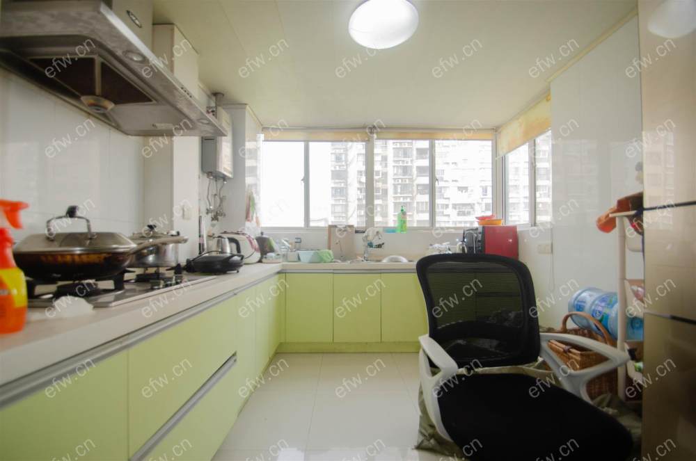 3房豪装拎包即住,金色江南二期(颐景花园)尽享优雅品质,多重阳台+飘窗
