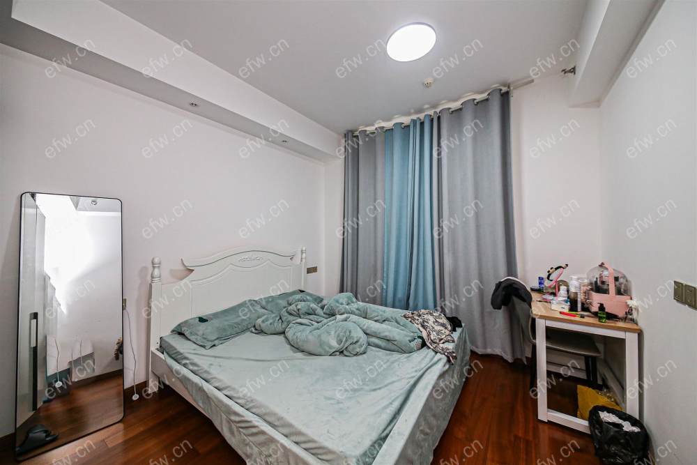 璀璨时光精装修房屋出售！
