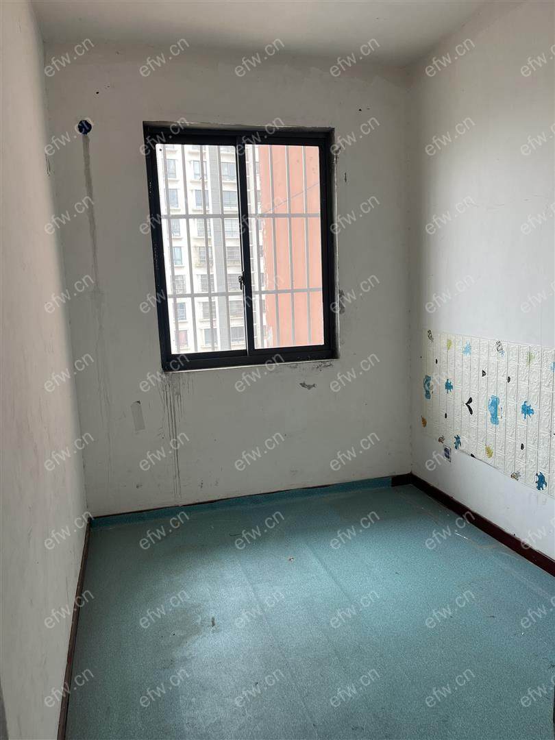 不包物业房 没有家具家电