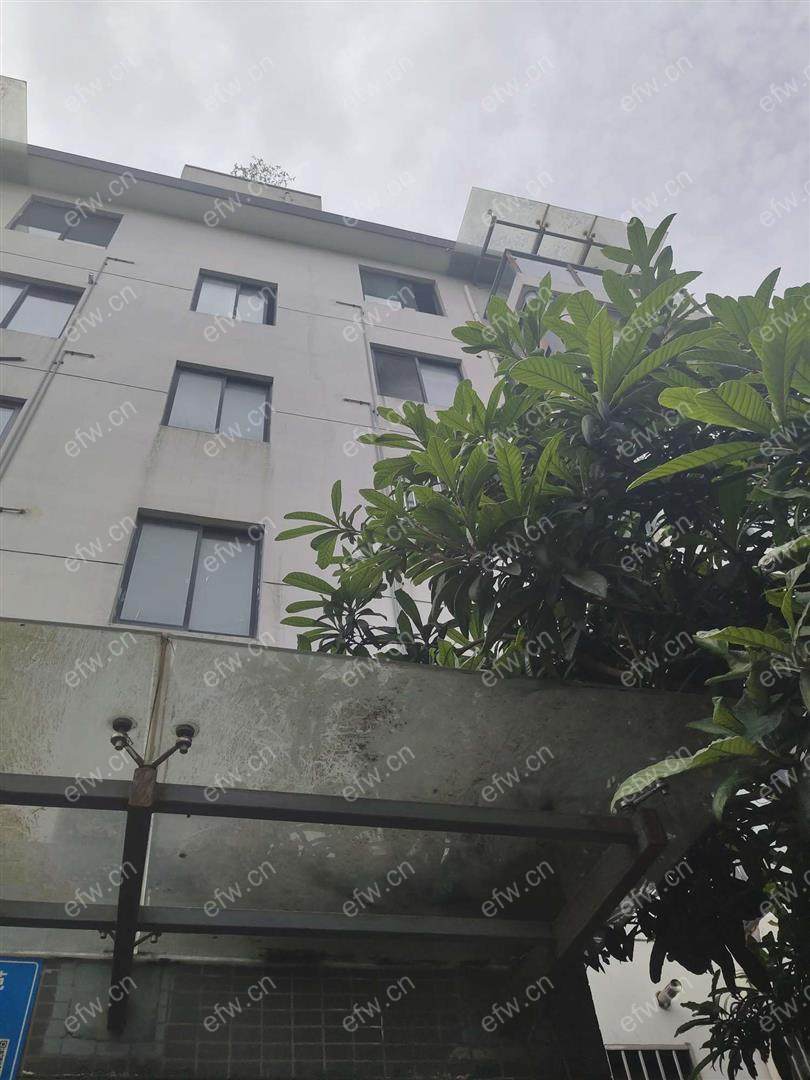 大渲北苑精装三室出租，小区环境好