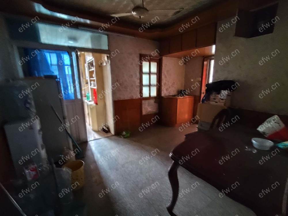叙丰里 3室1厅中上楼层看房随时