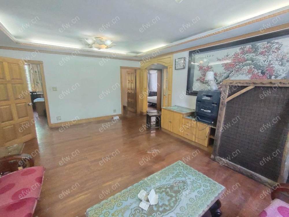 景秀苑精装3室  随时看房 拎包入住