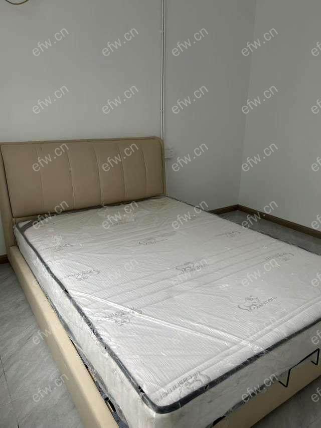 文隆里 精装4室 东西都可以配齐
