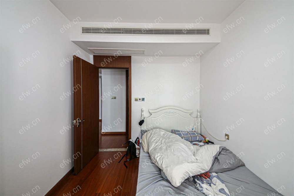 璀璨时光精装修房屋出售！