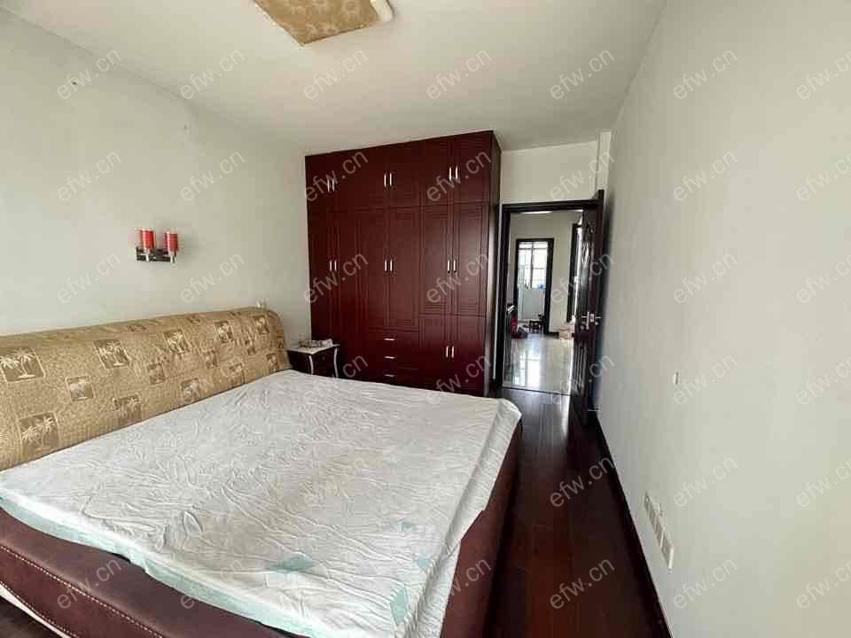 广益佳苑二期精装4室  随时看房 拎包入住