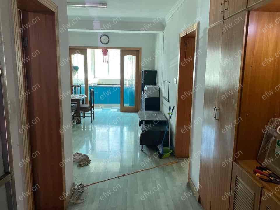 家电齐全 带飘窗 梨南苑 采光好 绿化好