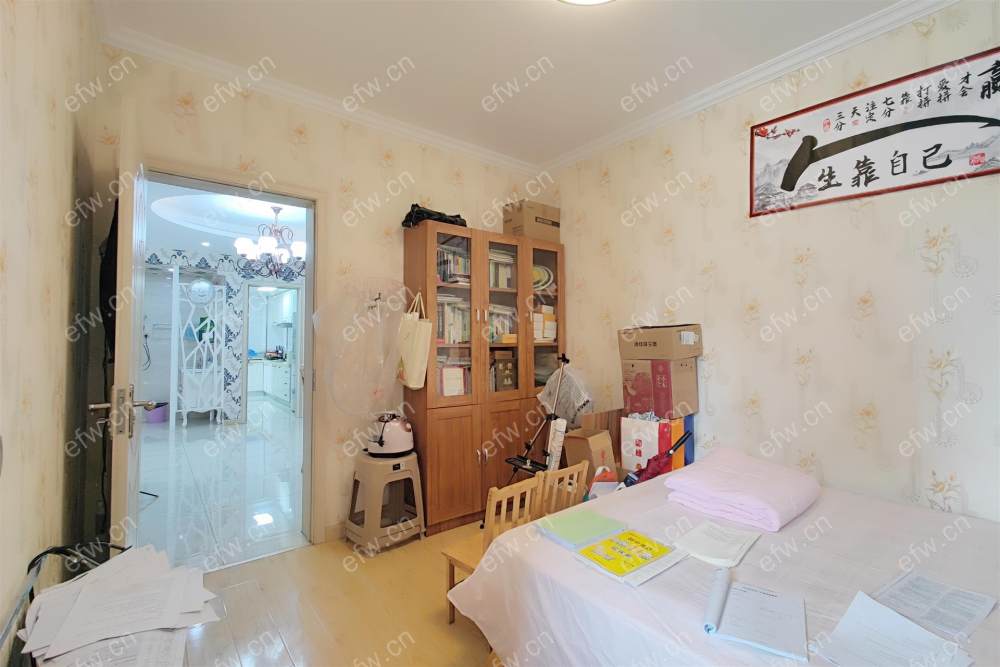 自住精装修不低于180