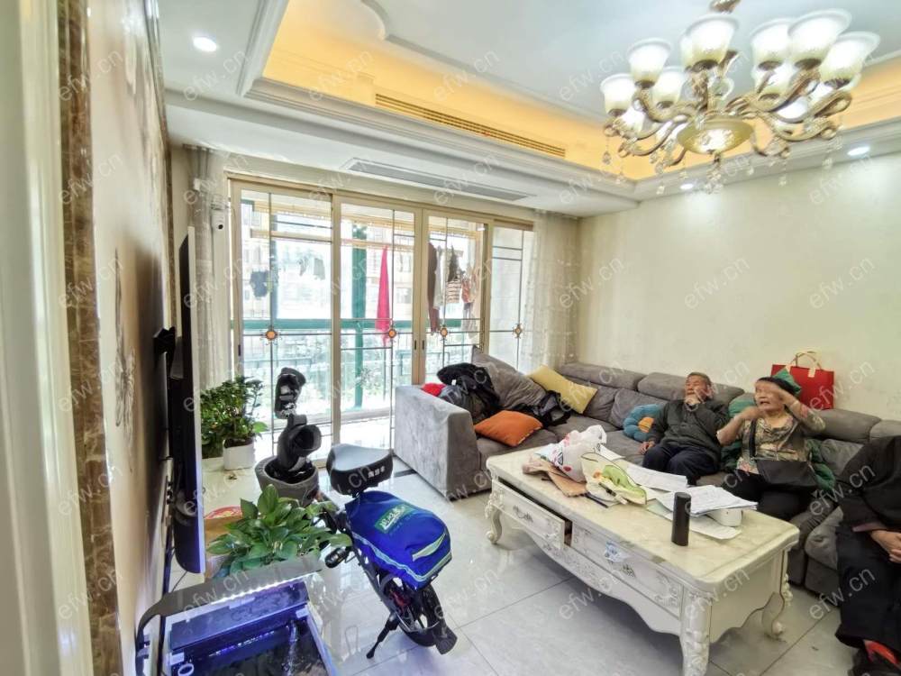 3房豪装拎包即住,华夏青城（怡景苑）尽享优雅品质,多重阳台+飘窗