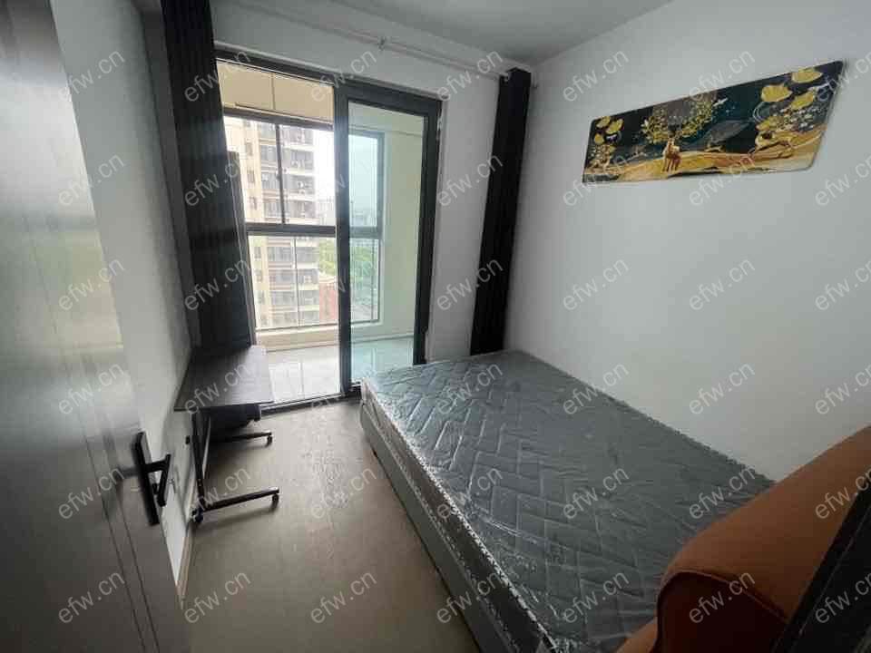家电齐全 带飘窗 大华公园荟（枫荟溪苑） 采光好 绿化好