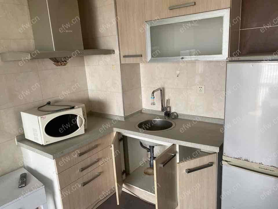 禾嘉际 1室1厅 看房提前电话联系房东
