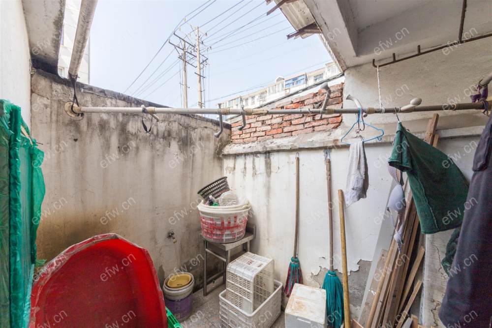 双院子，地段好，，，，