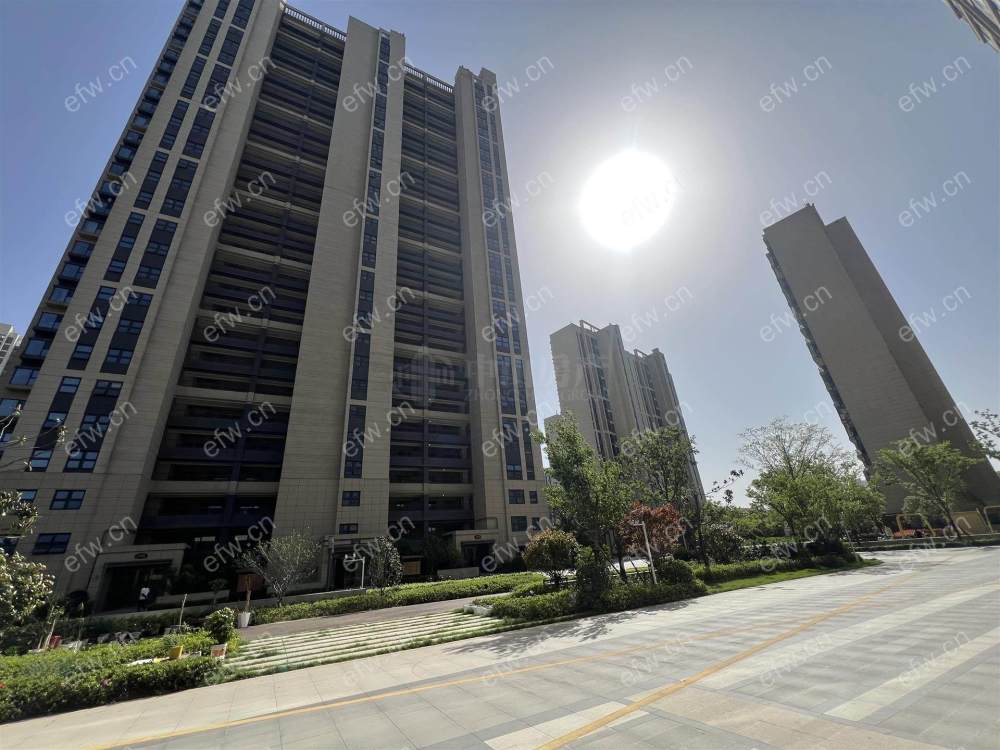 刘潭地铁口 碧桂园都荟 一梯一户 开发商统一精装 配套完善 交通便利