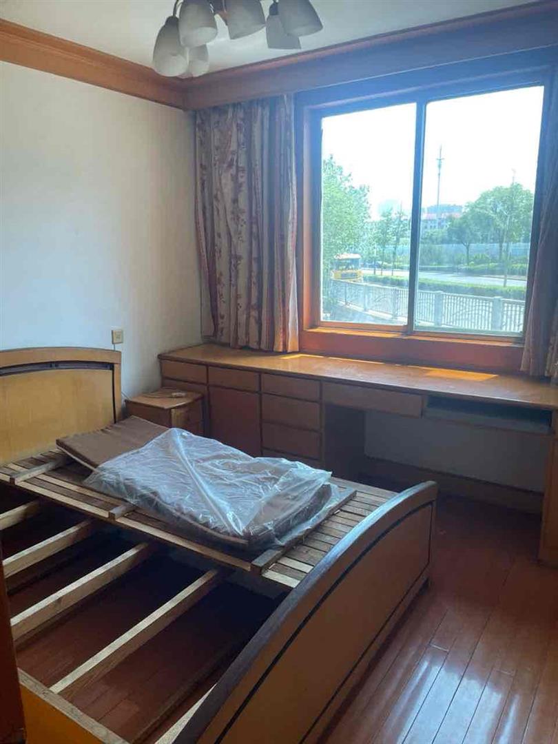 五河四小区