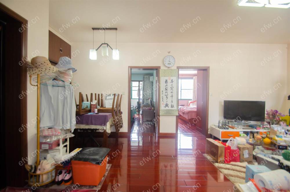 扬名花园二房朝南，南北通透，采光好 拎包