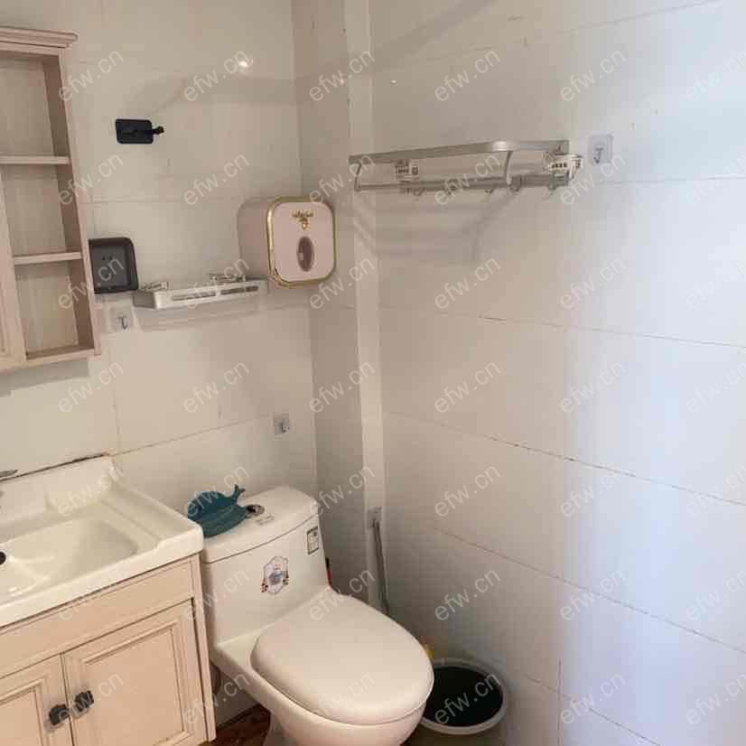 出来，看房给房东联系