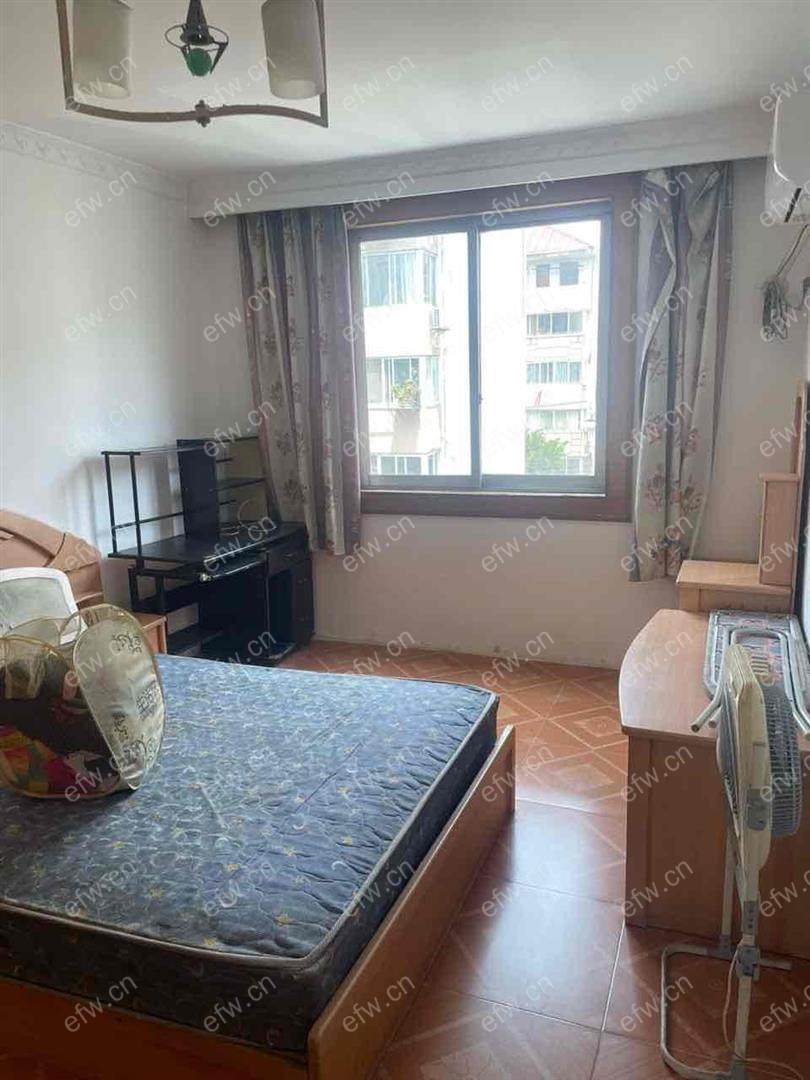 五河四小区精装2室  随时看房 拎包入住