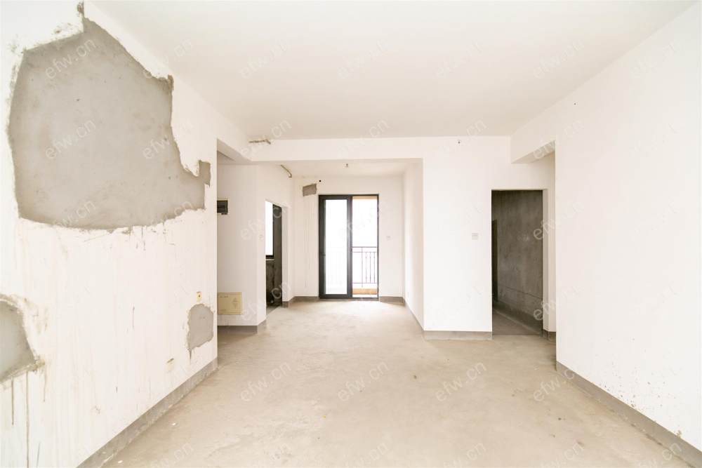 中建溪岸观邸 毛坯2房 楼层好 看中可谈