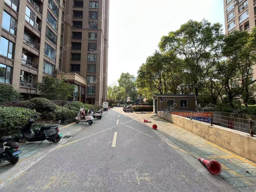 嘉德港与城(水韵金阁) 3室1厅
