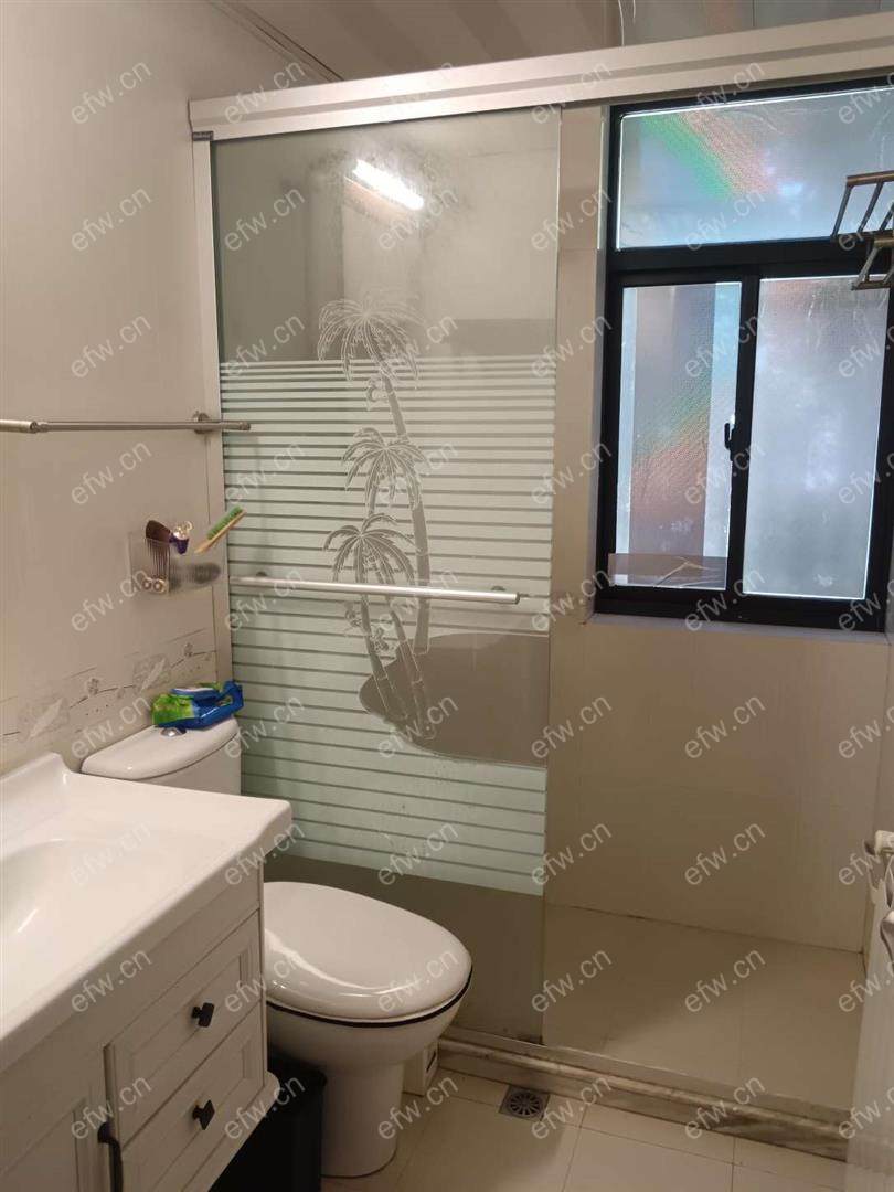 精装大四房 看房提前联系
