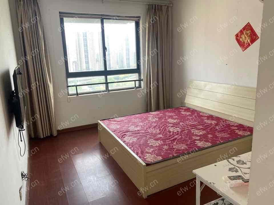 梧 桐 水岸 3室2厅