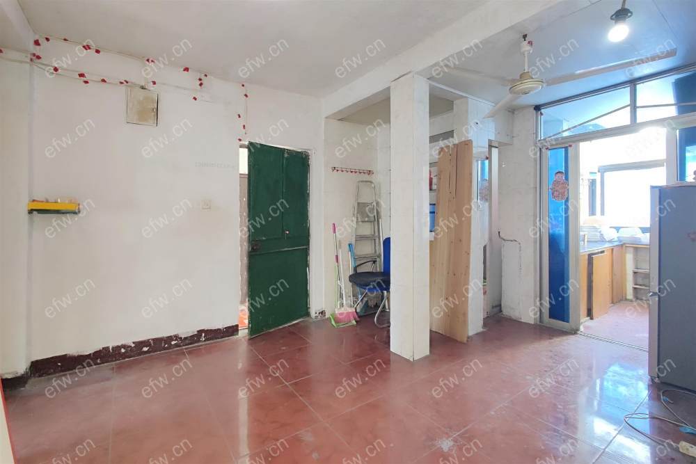 钥匙已转让大众上马墩店，房东要求好一次性付款