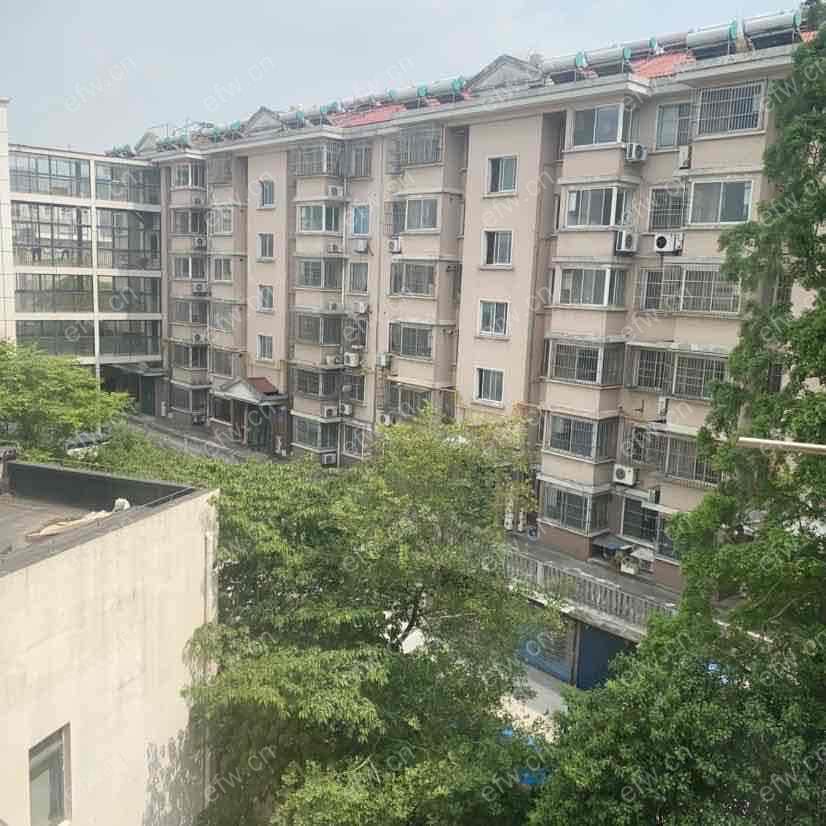 出来，看房给房东联系