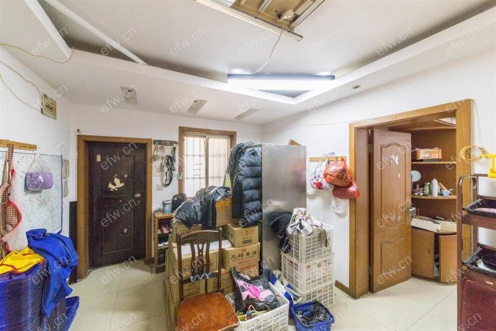 双院子，地段好，，，，