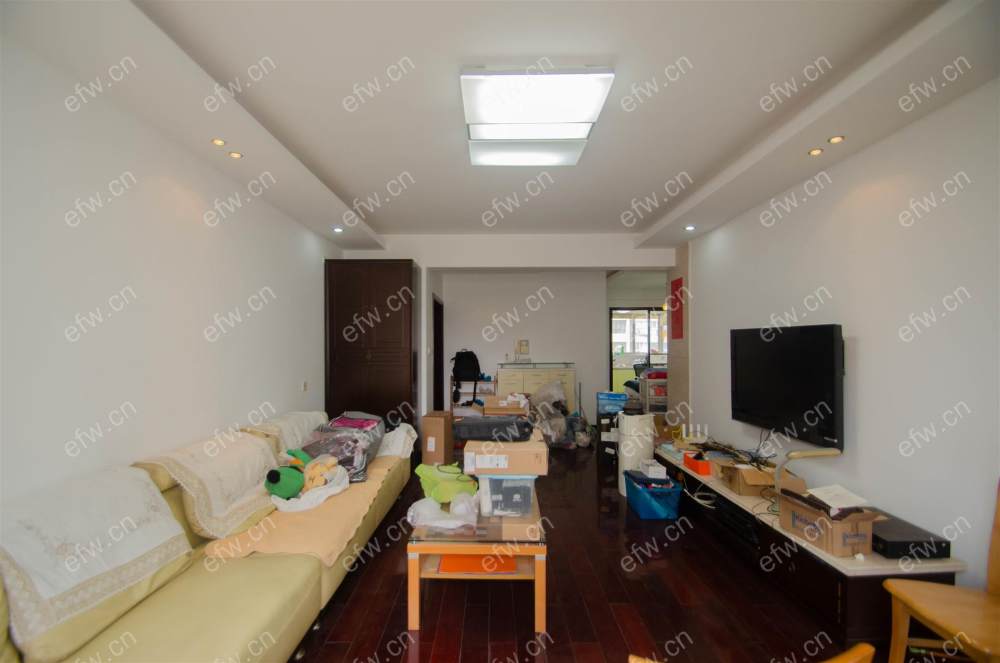3房豪装拎包即住,金色江南二期(颐景花园)尽享优雅品质,多重阳台+飘窗