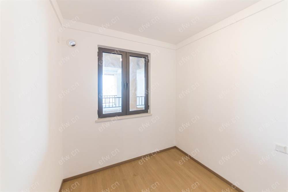3房豪装拎包即住,新惠东里（锦数双河苑）尽享优雅品质,多重阳台+飘窗
