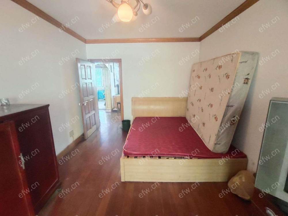 景秀苑精装3室  随时看房 拎包入住
